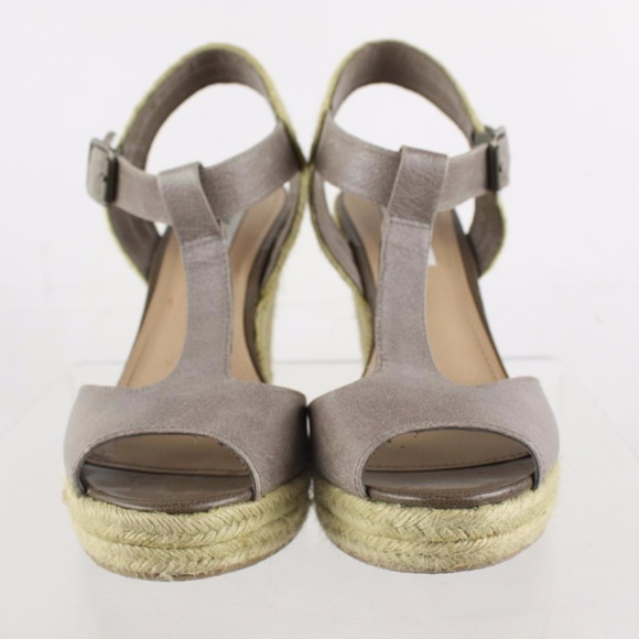 Steve Madden Leather T Strap Wedge Sandals - Picture 5 of 6